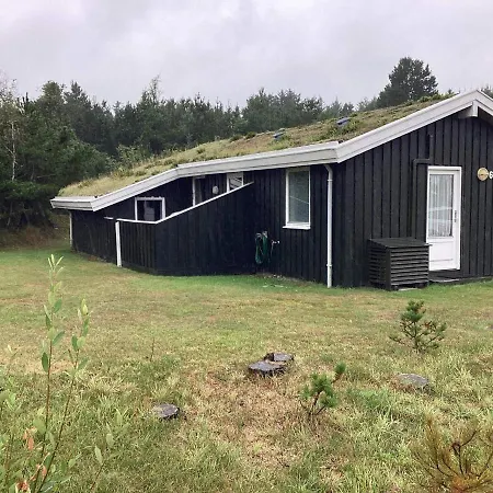 Semesterbostad Lviii *